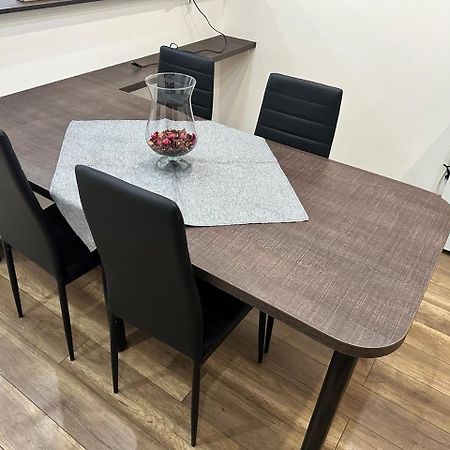 Newly Renovated 2 Rooms Apartment Downtown Nitra Eksteriør bilde